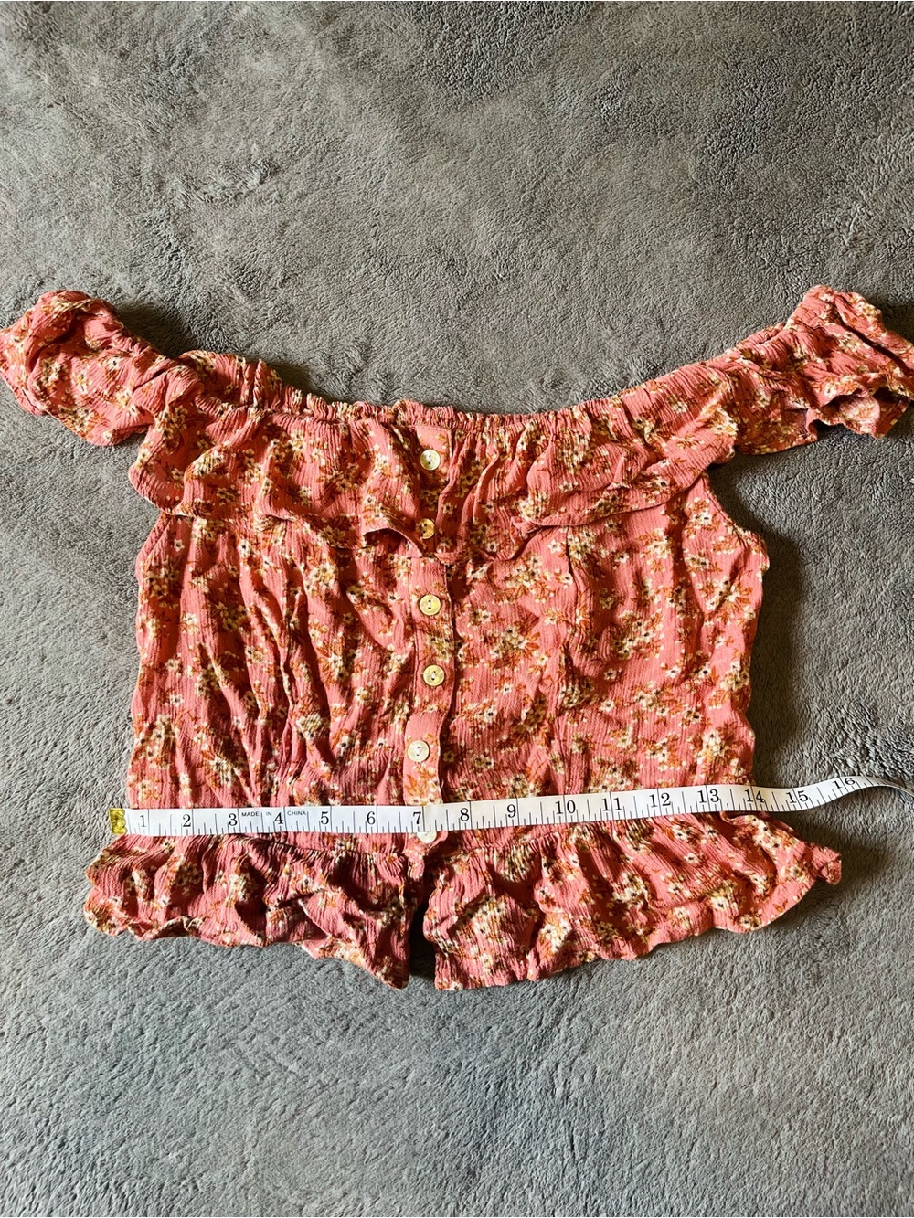 Floral Off-Shoulder Ruffle Button-Crop Top - Dusky Rose Pink - Picture 4 of 5